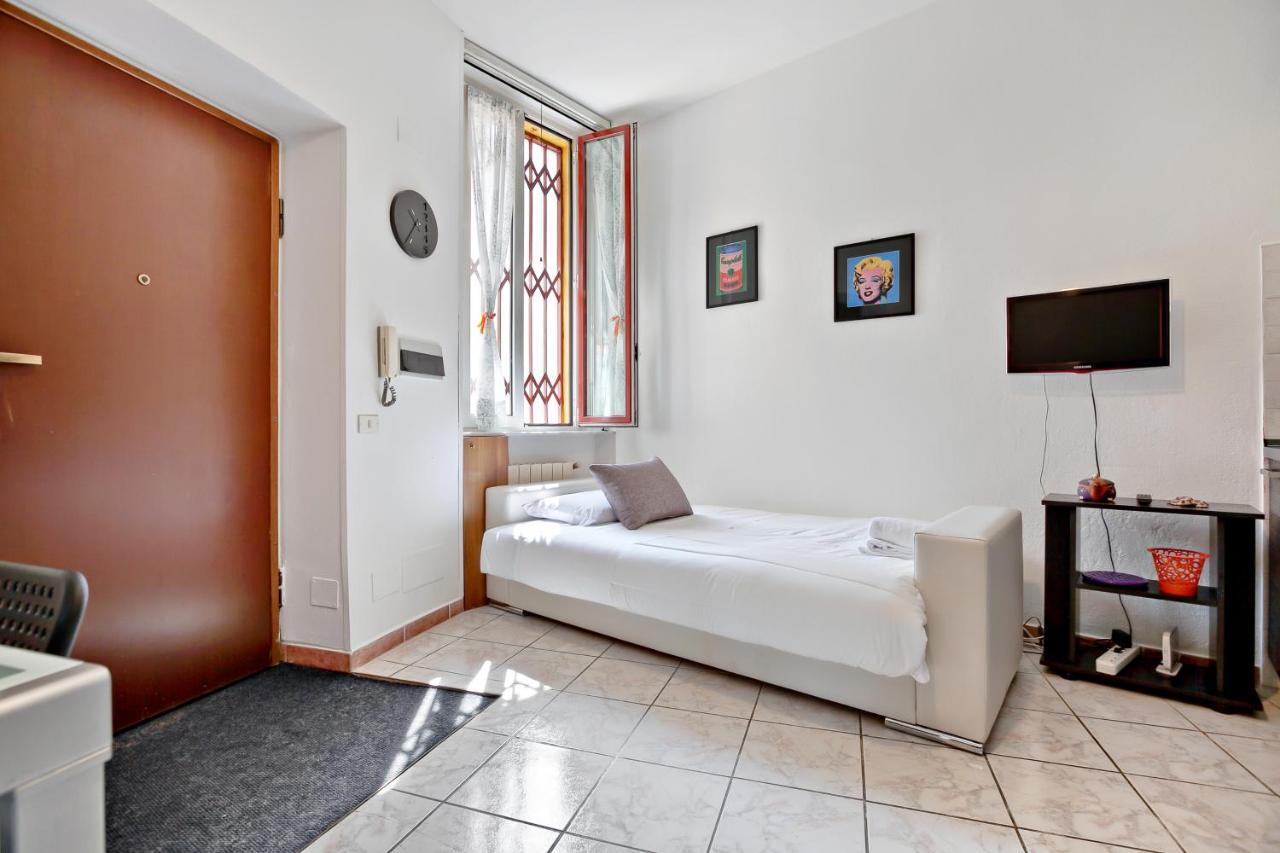 Cenisio Brilliant Flat Apartment Milan Exterior photo